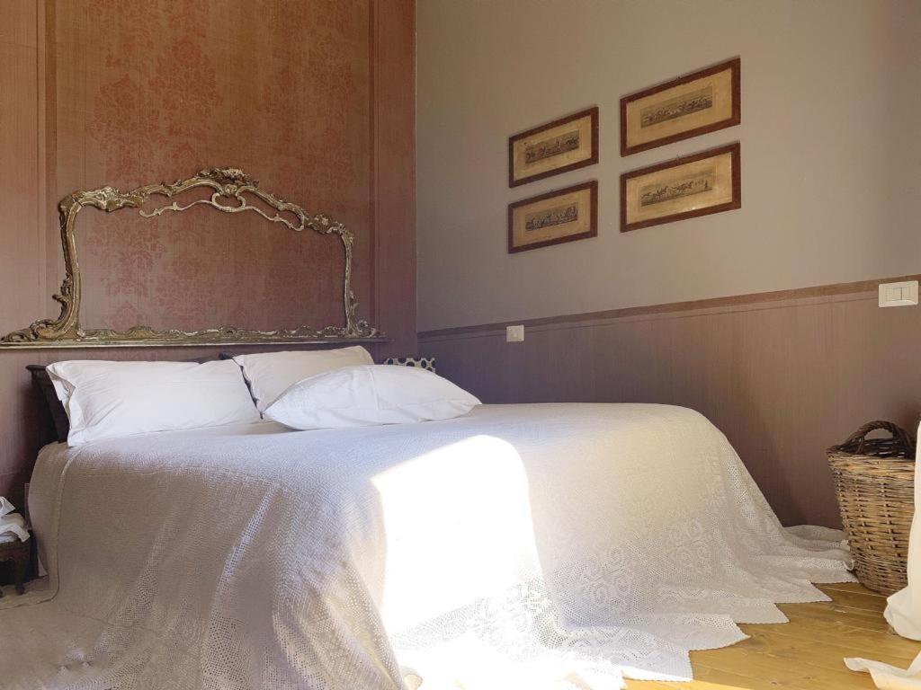 シラクーサ Il Salotto Di Maria Pia Bed & Breakfast エクステリア 写真
