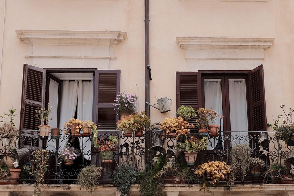 シラクーサ Il Salotto Di Maria Pia Bed & Breakfast エクステリア 写真
