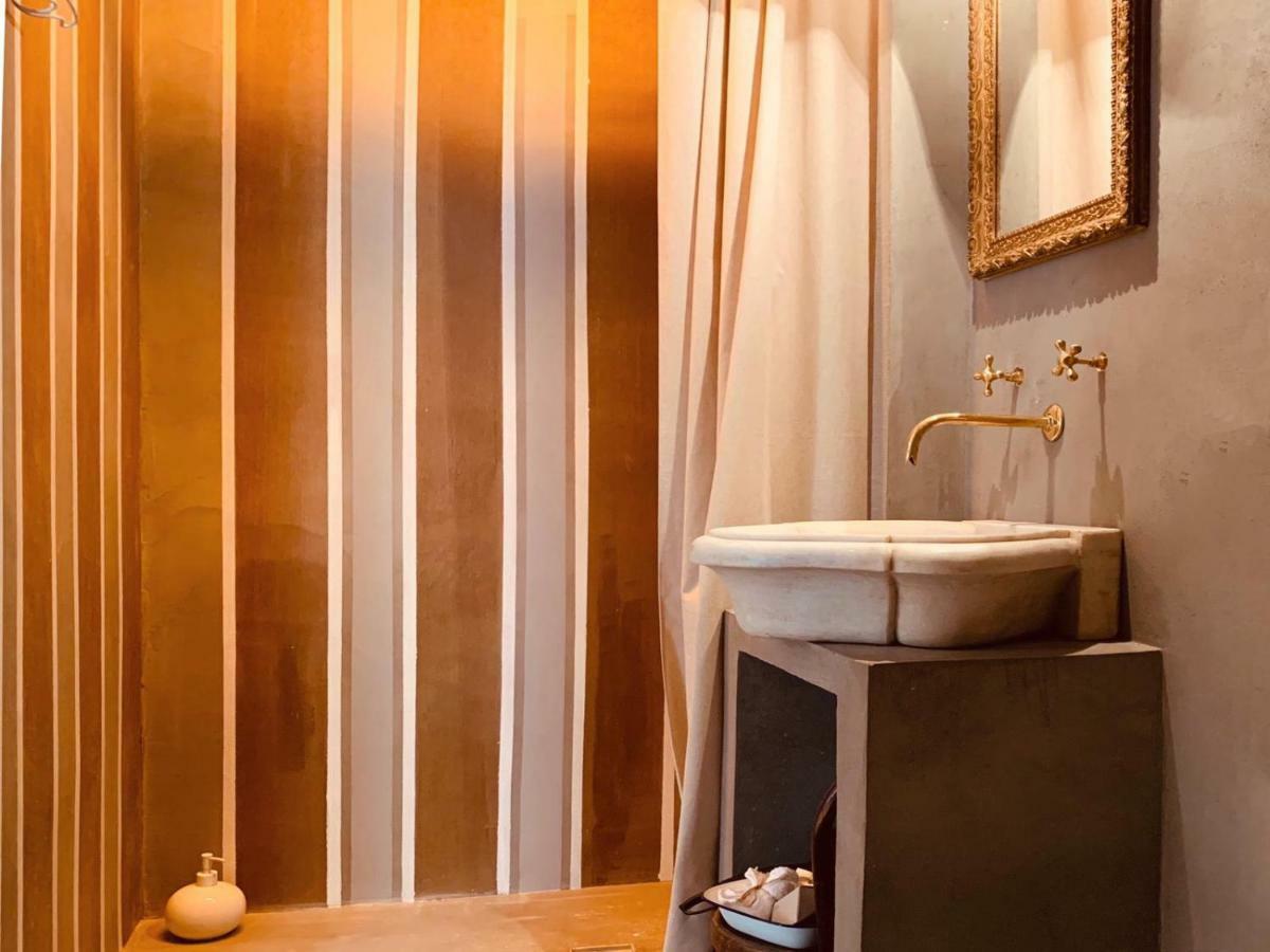 シラクーサ Il Salotto Di Maria Pia Bed & Breakfast エクステリア 写真
